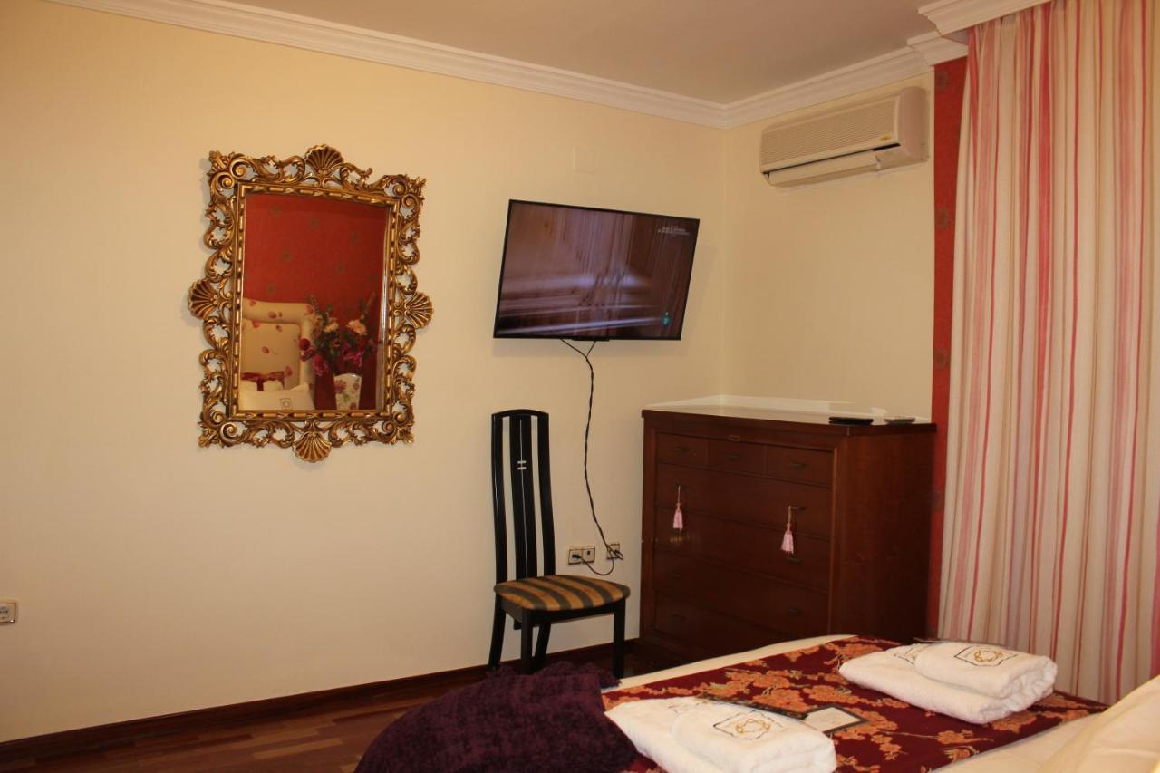 Villa Granada โมตริล ภายนอก รูปภาพ