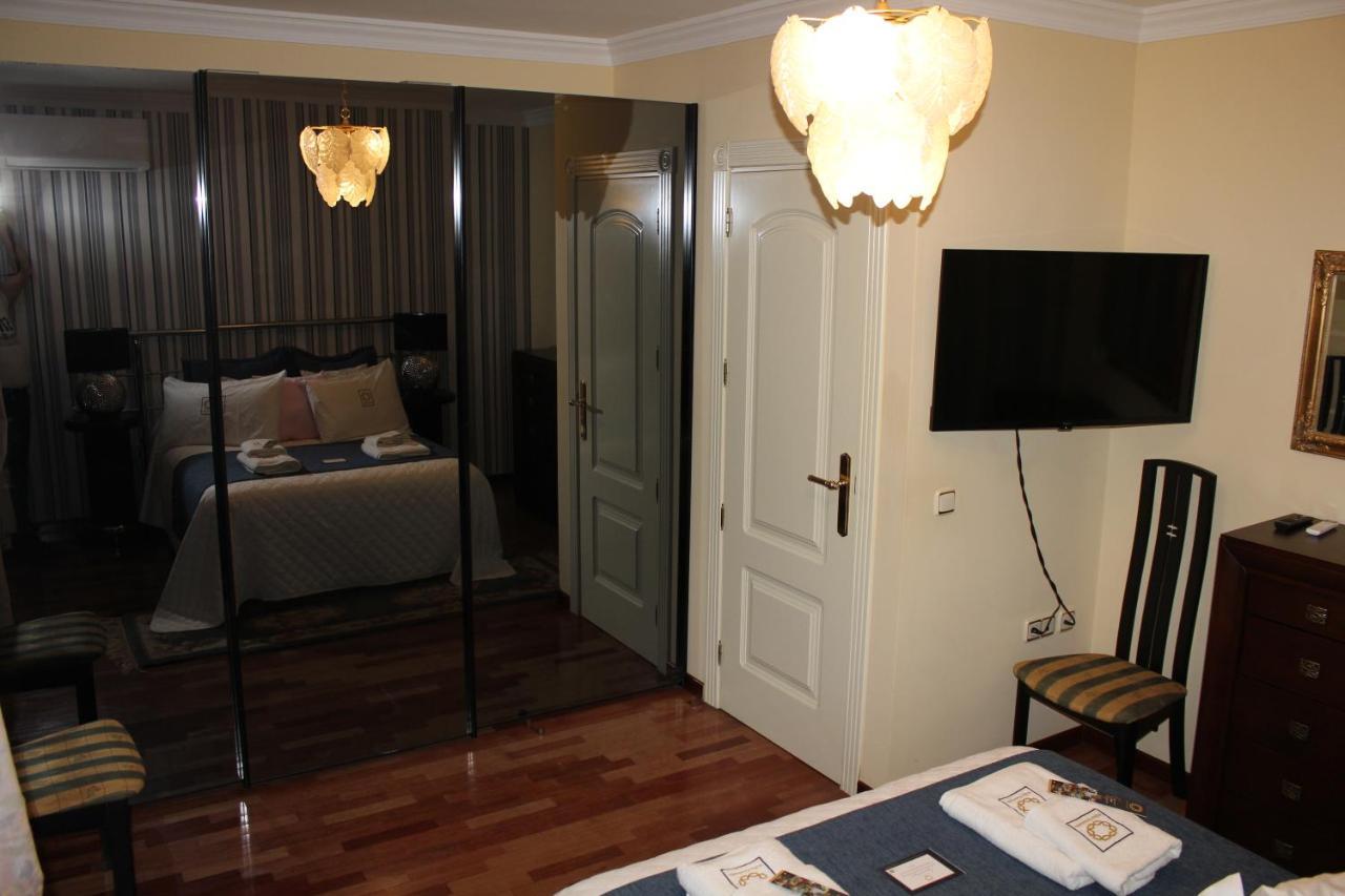 Villa Granada โมตริล ภายนอก รูปภาพ